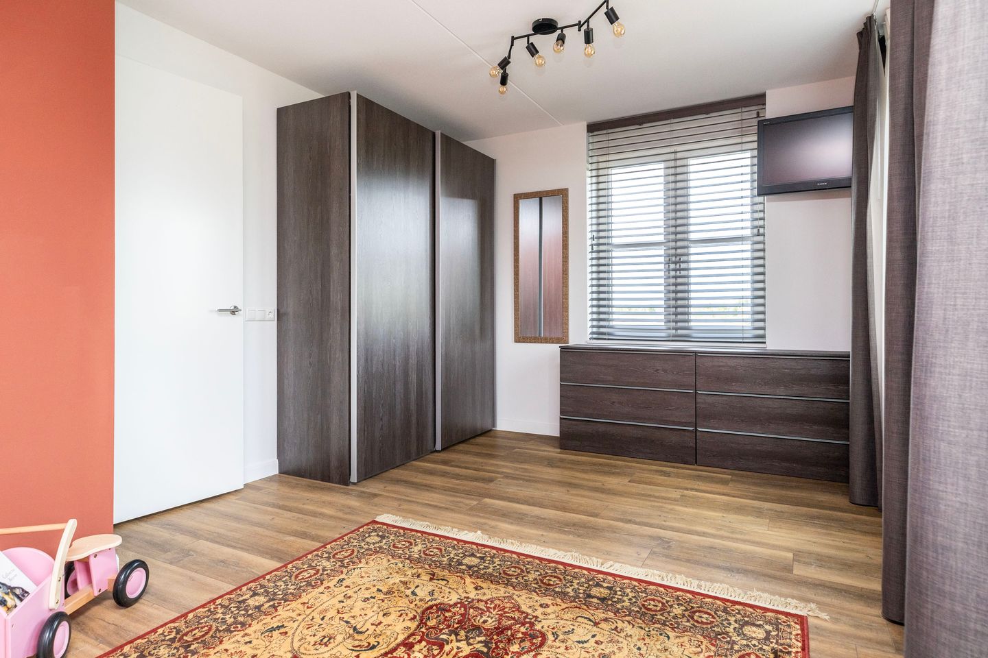 Foto 34 van Simon Carmiggeltstraat 73