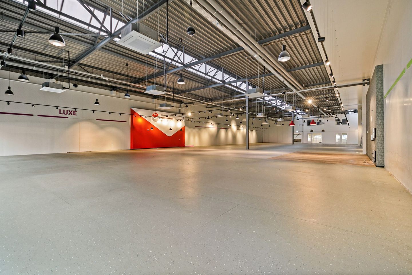 View photo 3 of Hoekerweg 70