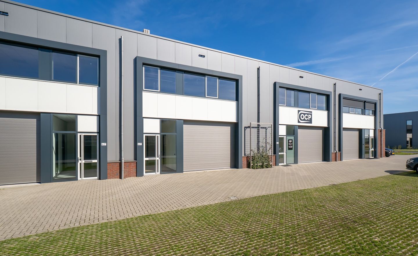 View photo 2 of Jelle Zijlstraweg 62-G