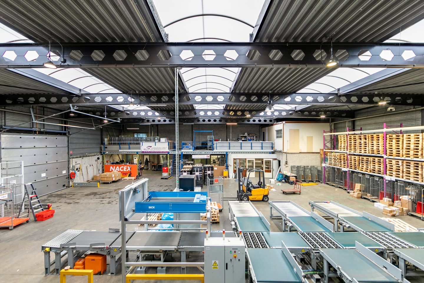 Bekijk foto 4 van Wijkermeerstraat 31