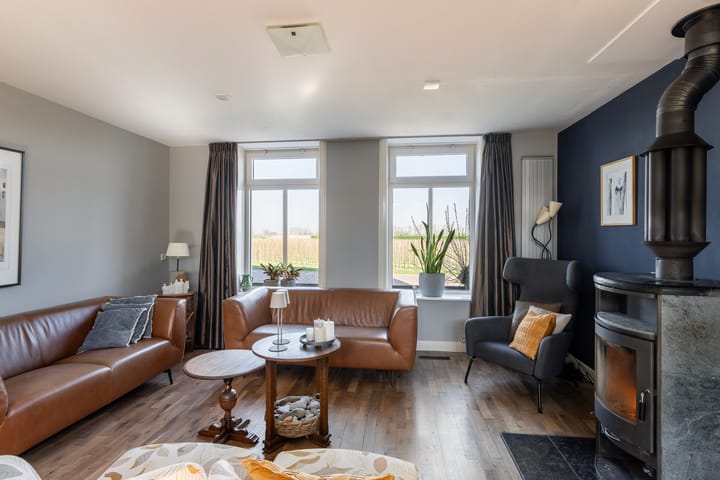 Photo 3 of Veerstraat 4