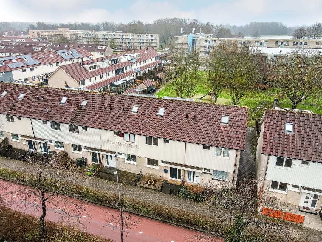 Foto 1 van Bruinvispad 27