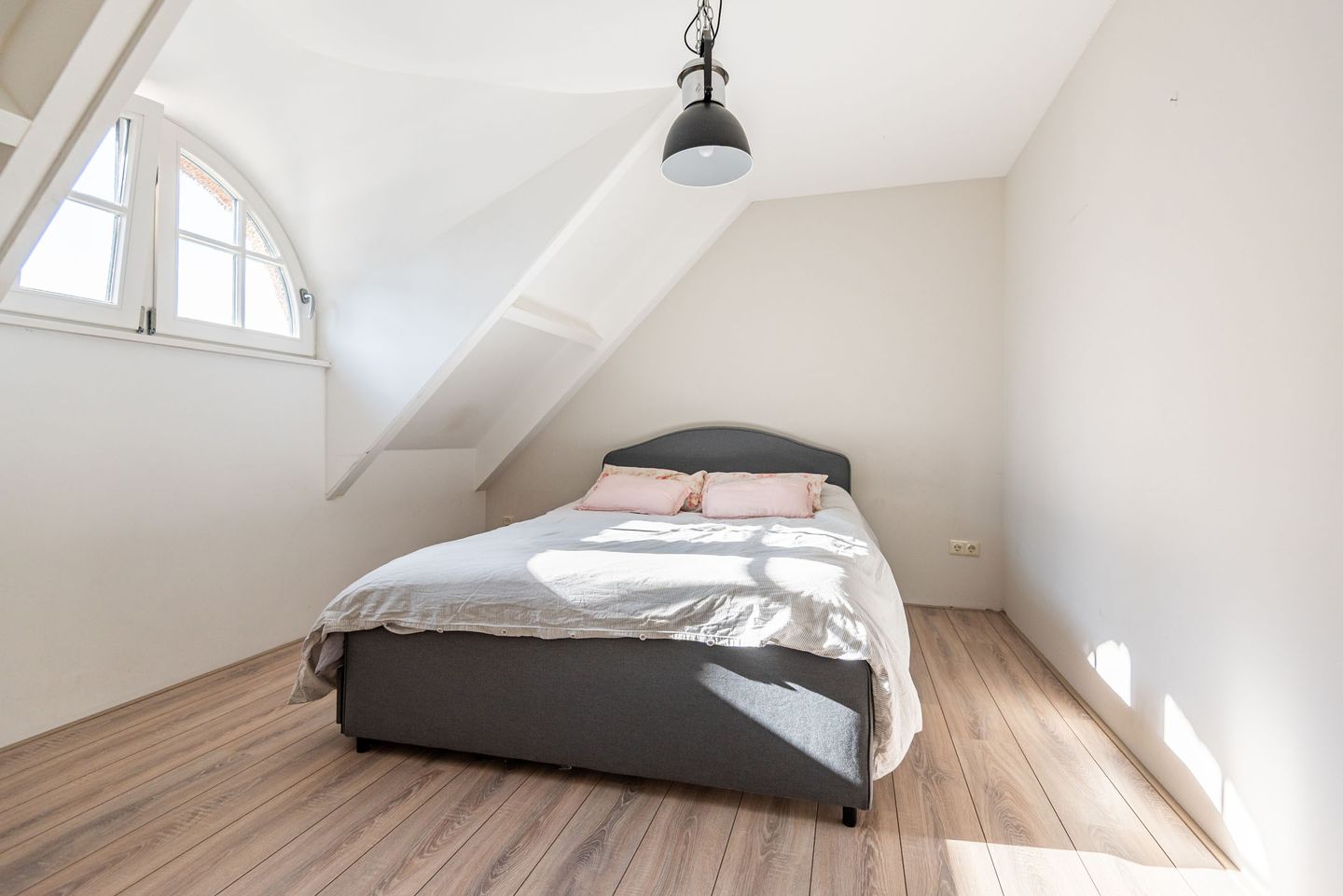 Photo 20 of Torenallee 24