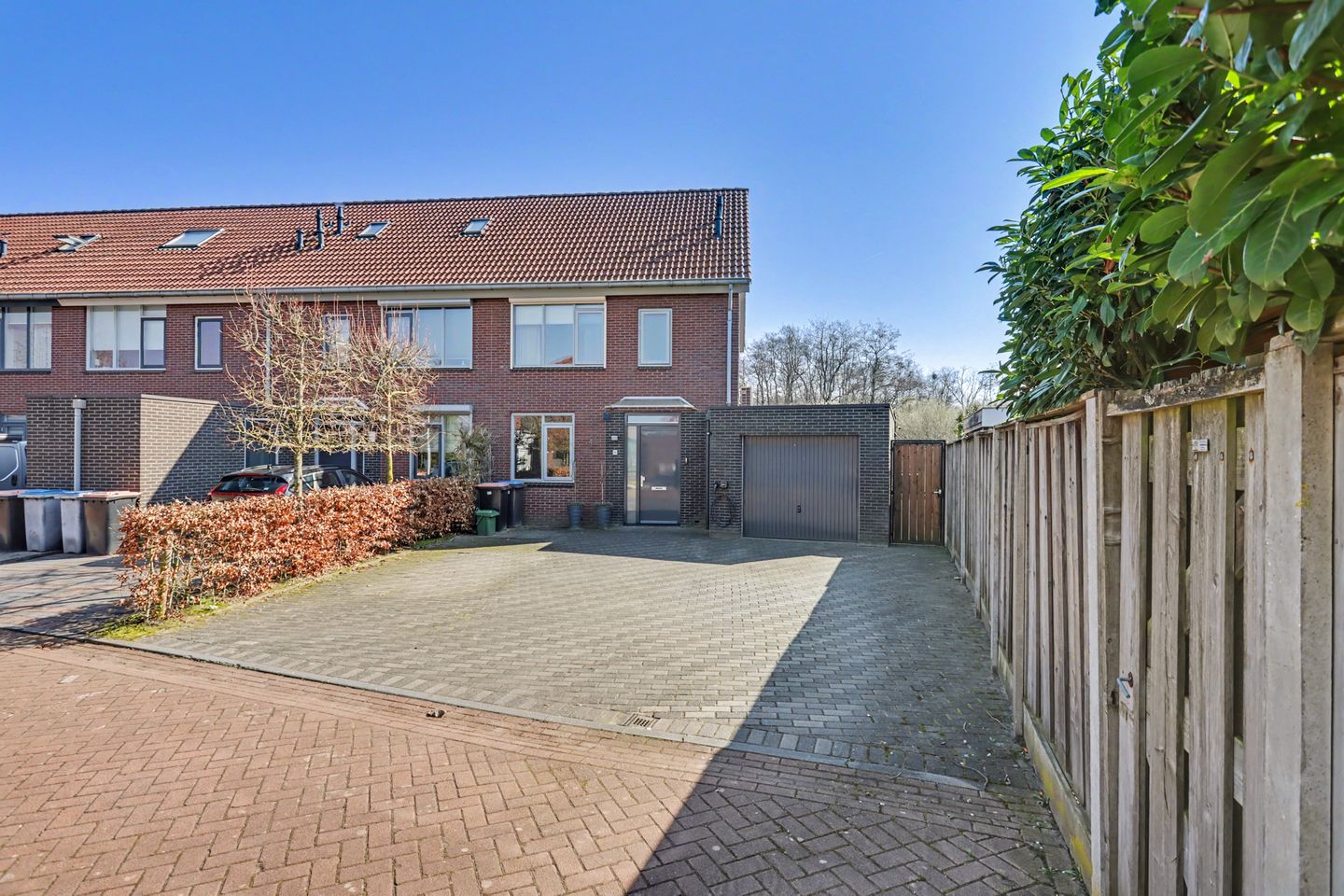 Foto 4 van Terras 24-B