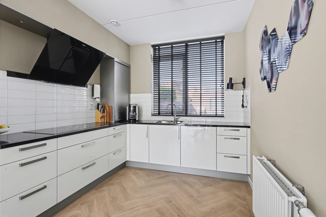 Foto 8 van Terras 24-B