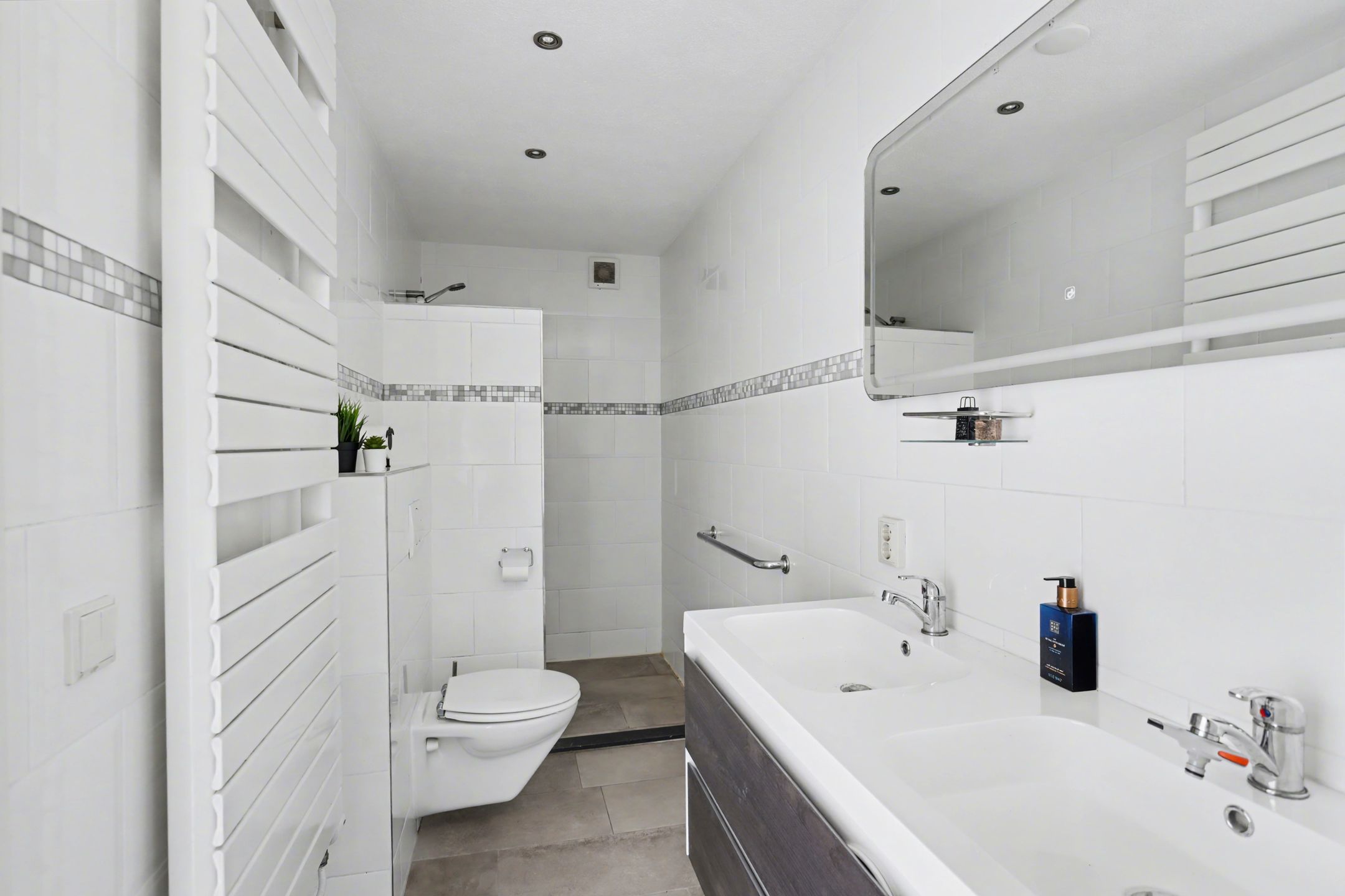 Foto 18 van Terras 24-B