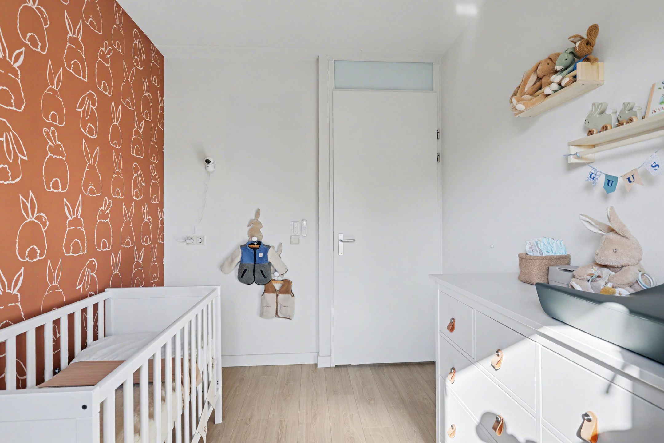 Foto 24 van Terras 24-B