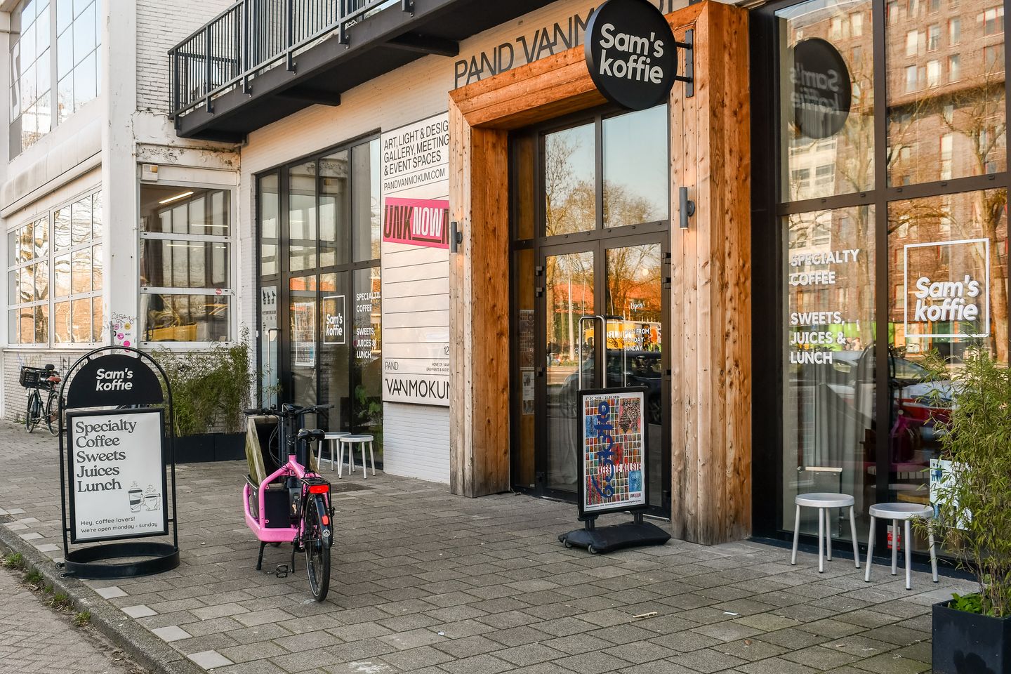 Foto 19 van Meeuwenlaan 108-A1