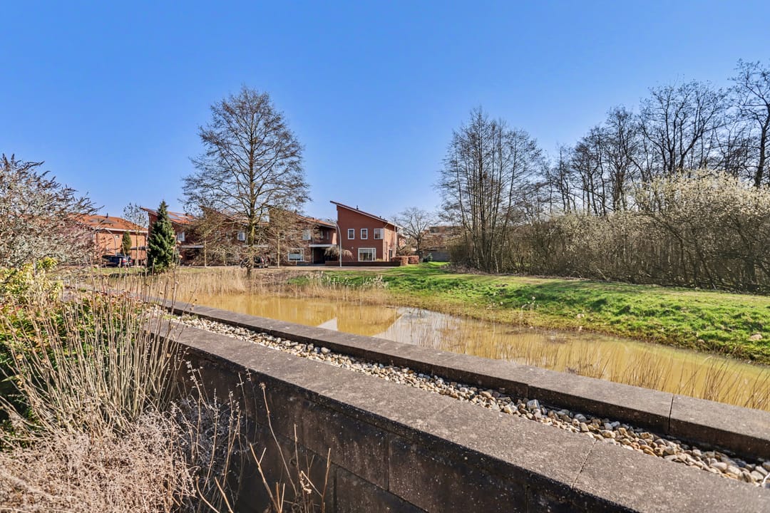 Foto 38 van Terras 24-B