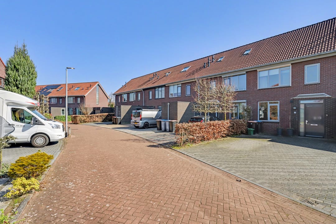 Foto 41 van Terras 24-B