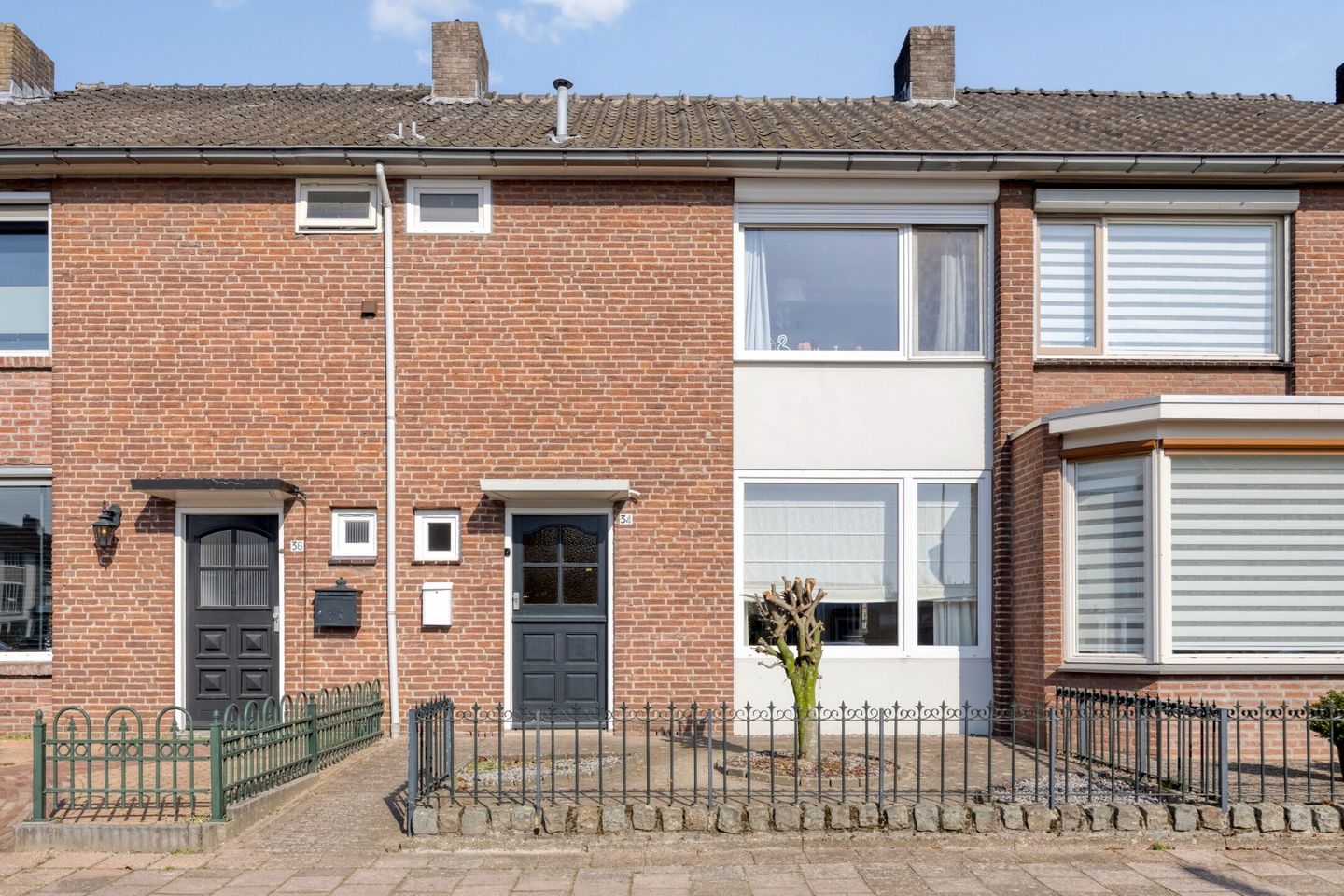 Foto 1 van Lange Mees 34