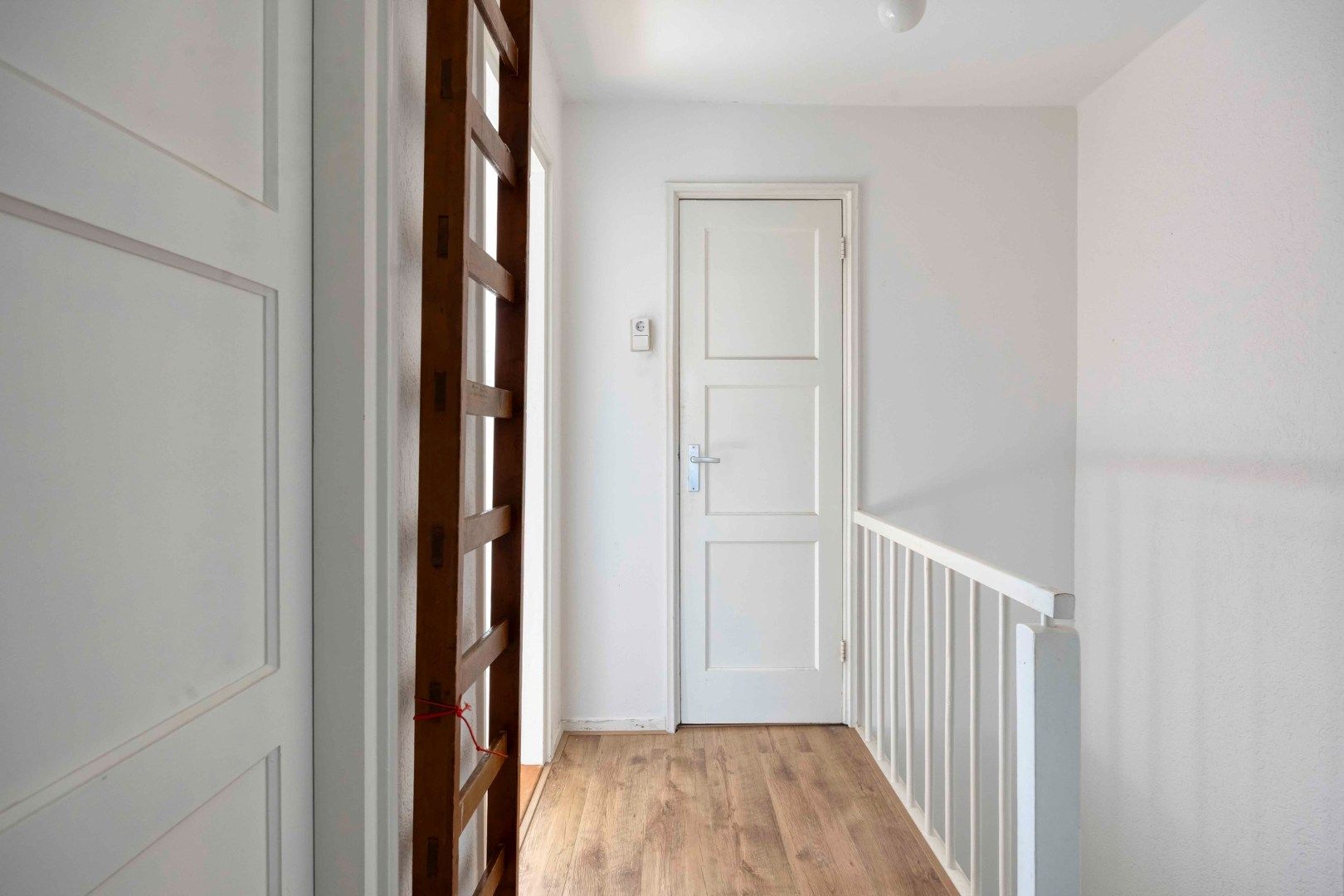 Foto 15 van Lange Mees 34