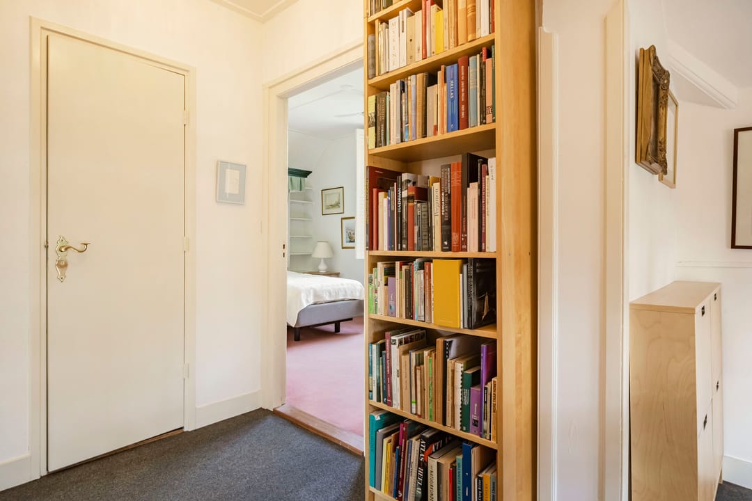 Historic Carriage House with Office Space in Prestigious Lyceumkwartier — 37