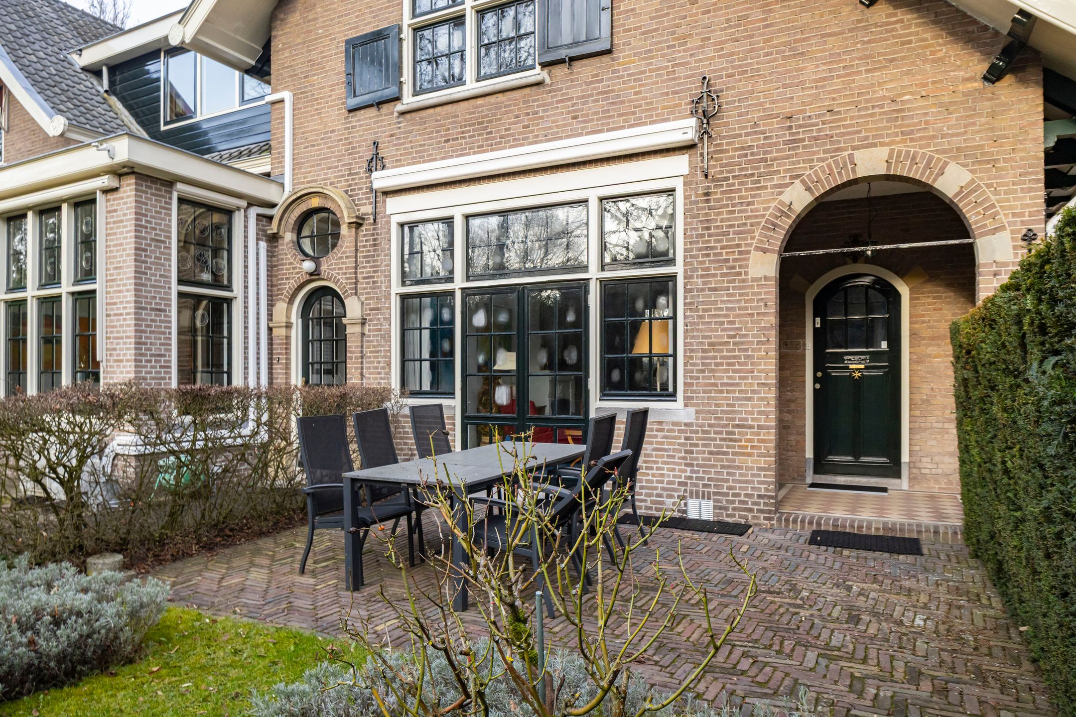 Historic Carriage House with Office Space in Prestigious Lyceumkwartier — 62