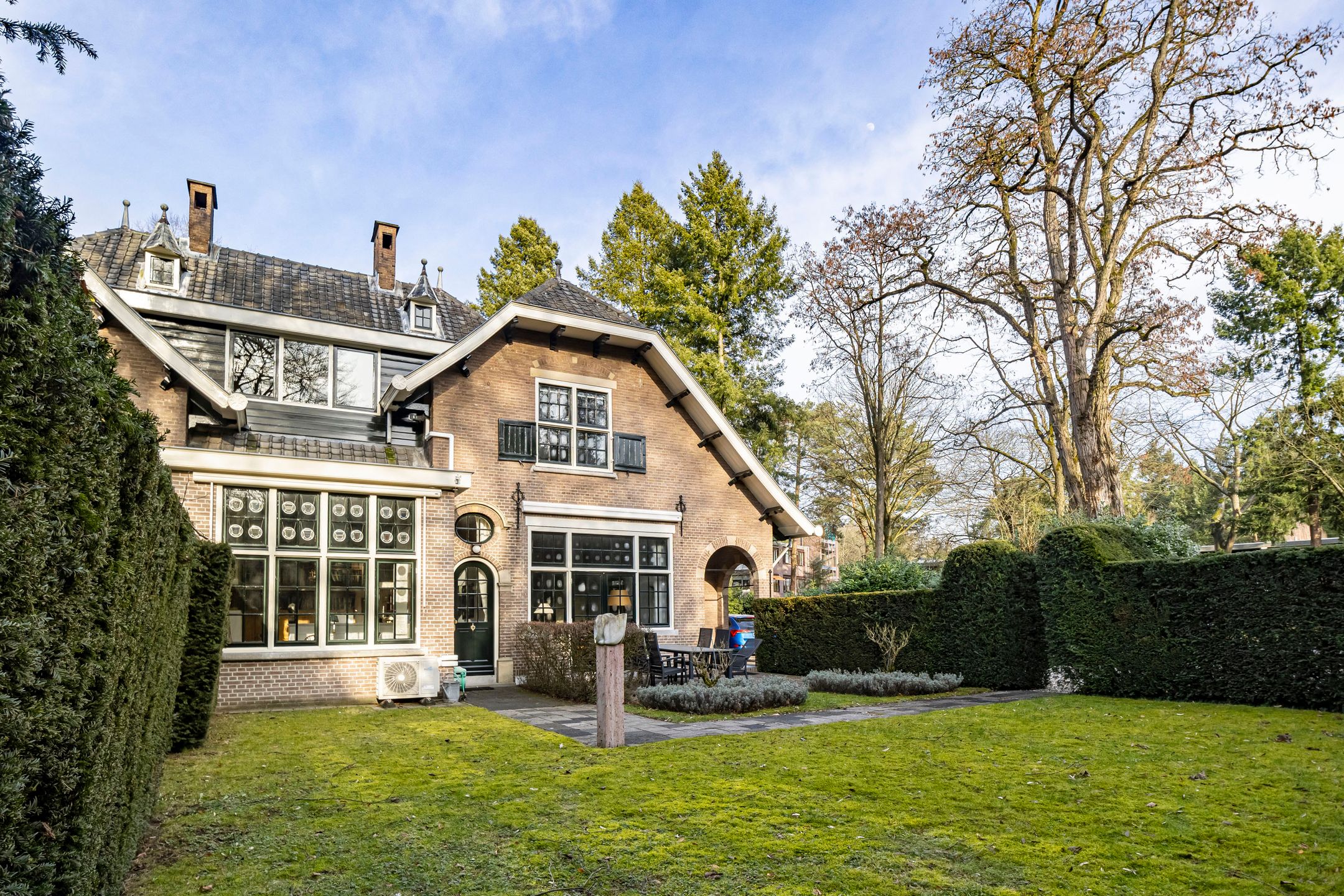 Historic Carriage House with Office Space in Prestigious Lyceumkwartier — 105