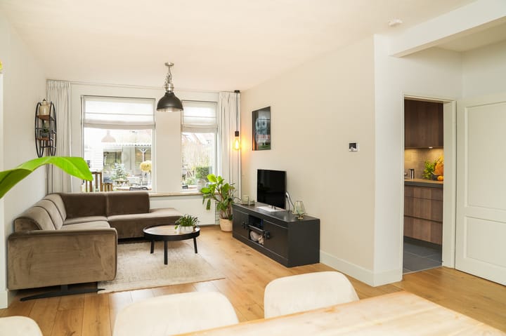 Photo 2 of Paterstraat 98