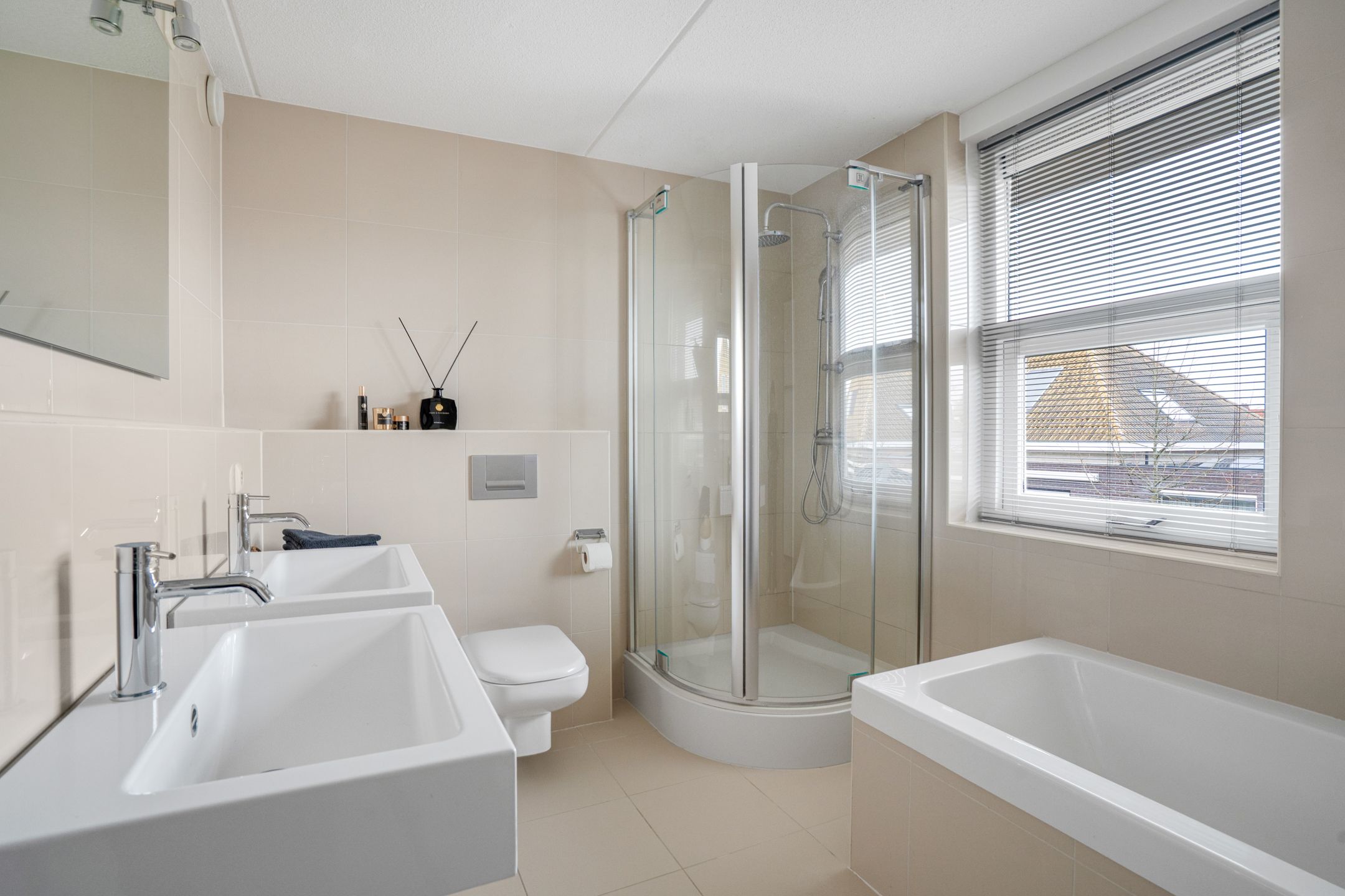 Foto 30 van Nieuwe Bleek 17