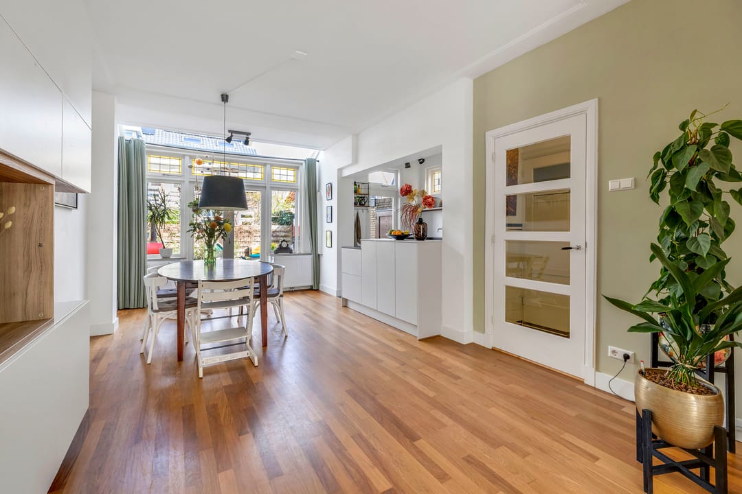 Photo 16 of Louise de Colignystraat 34