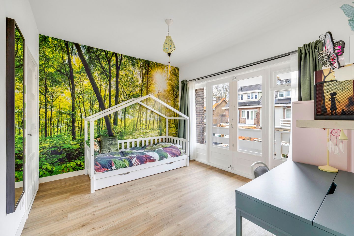 Photo 35 of Louise de Colignystraat 34