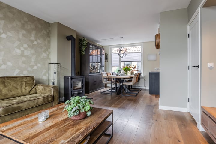 Photo 2 of Sandtlaan 44