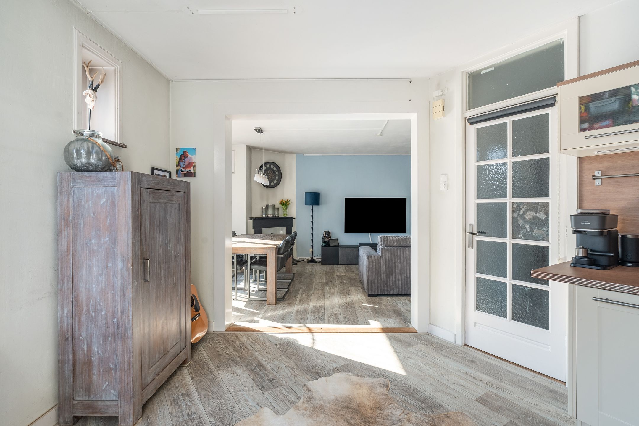 Spacious and light 4-room apartment near Zuiderpark — 17