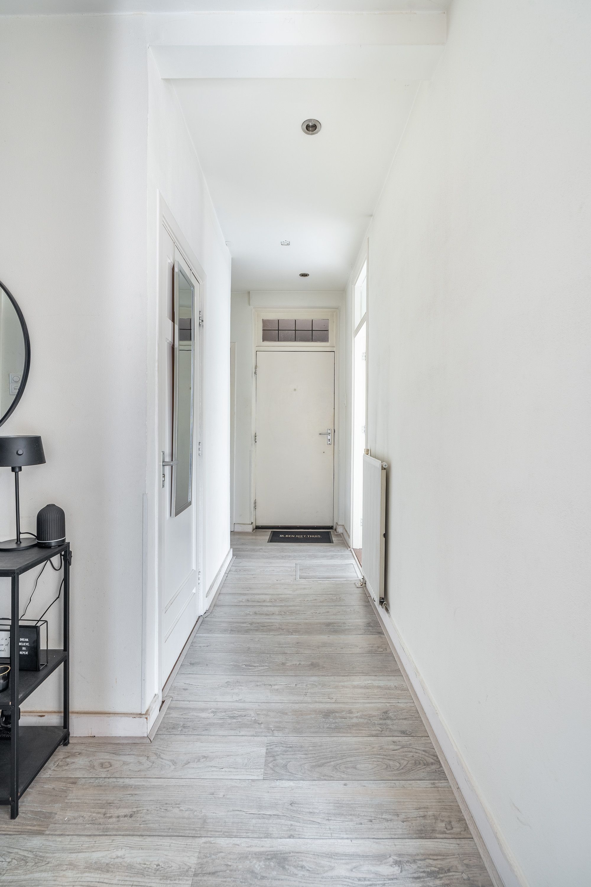 Spacious and light 4-room apartment near Zuiderpark — 29