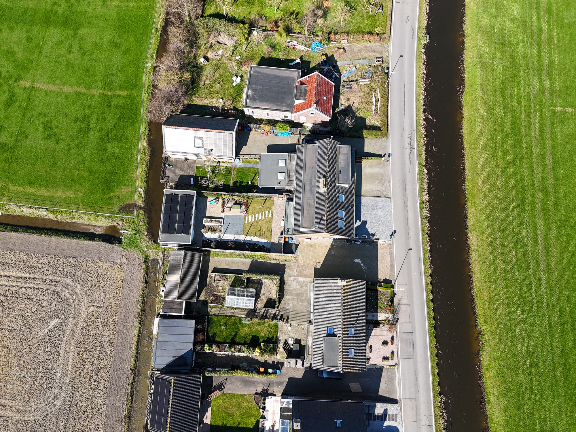 Photo 24 of Noordeinde 3-A
