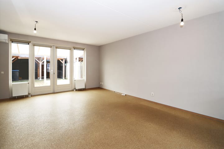 Photo 2 of Market Garden 10