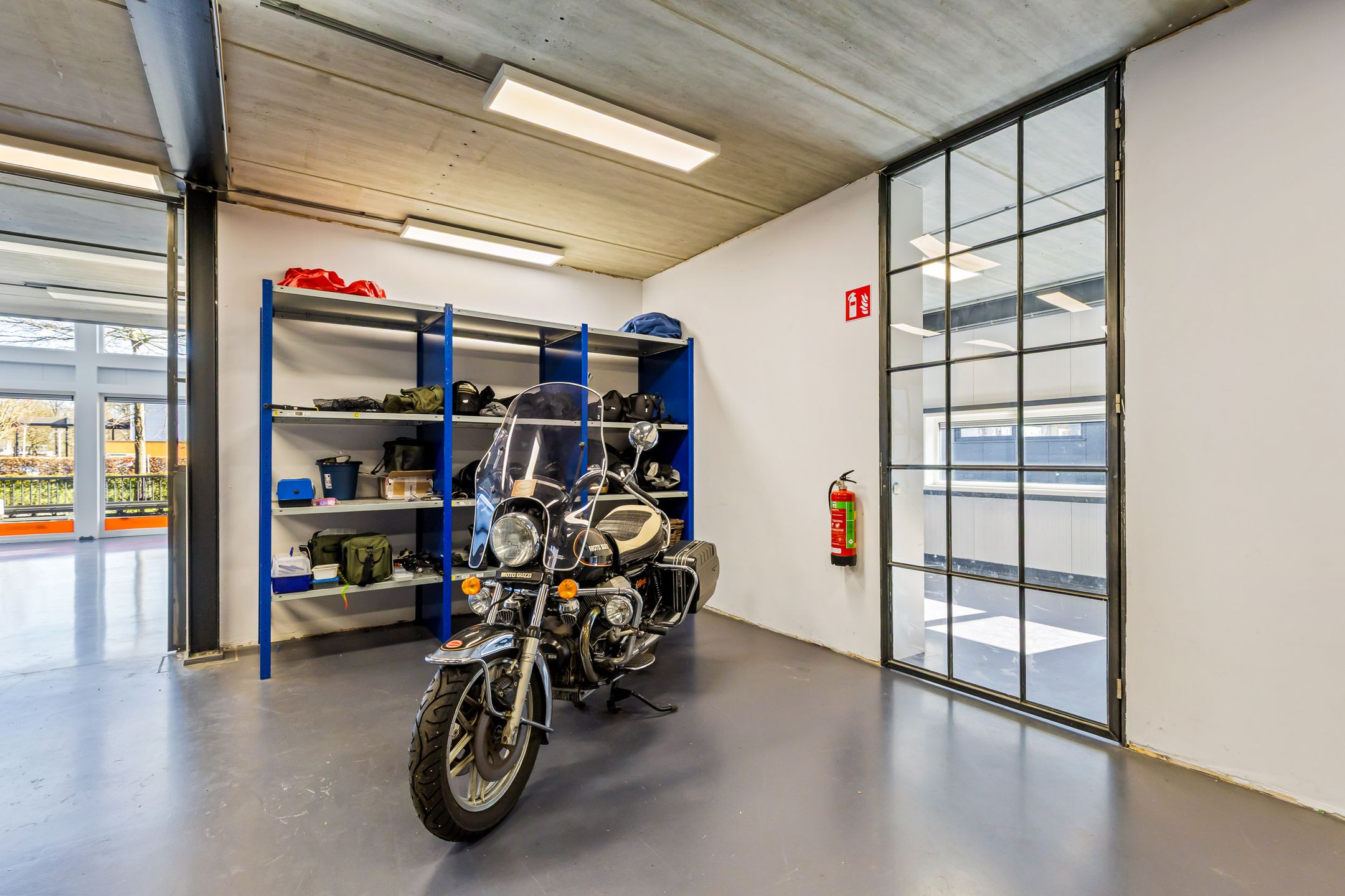 Photo 54 of Celsiusweg 8