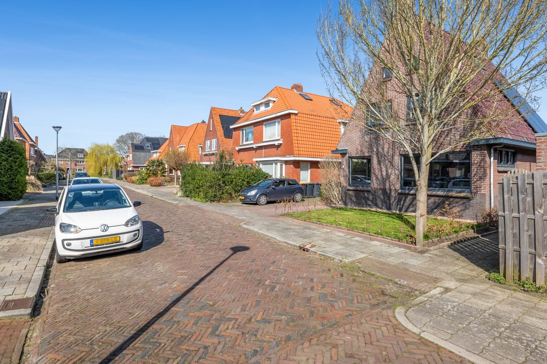 Photo 47 of Mr. J.R. Moddermanstraat 1