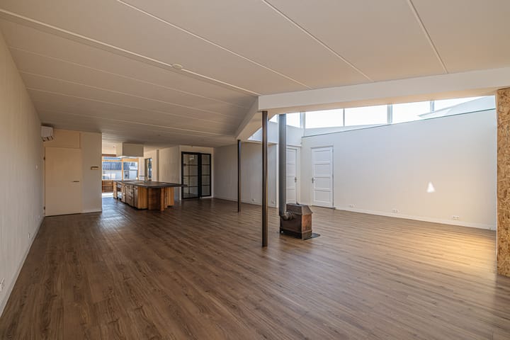 Photo 2 of Wilsonweg 20