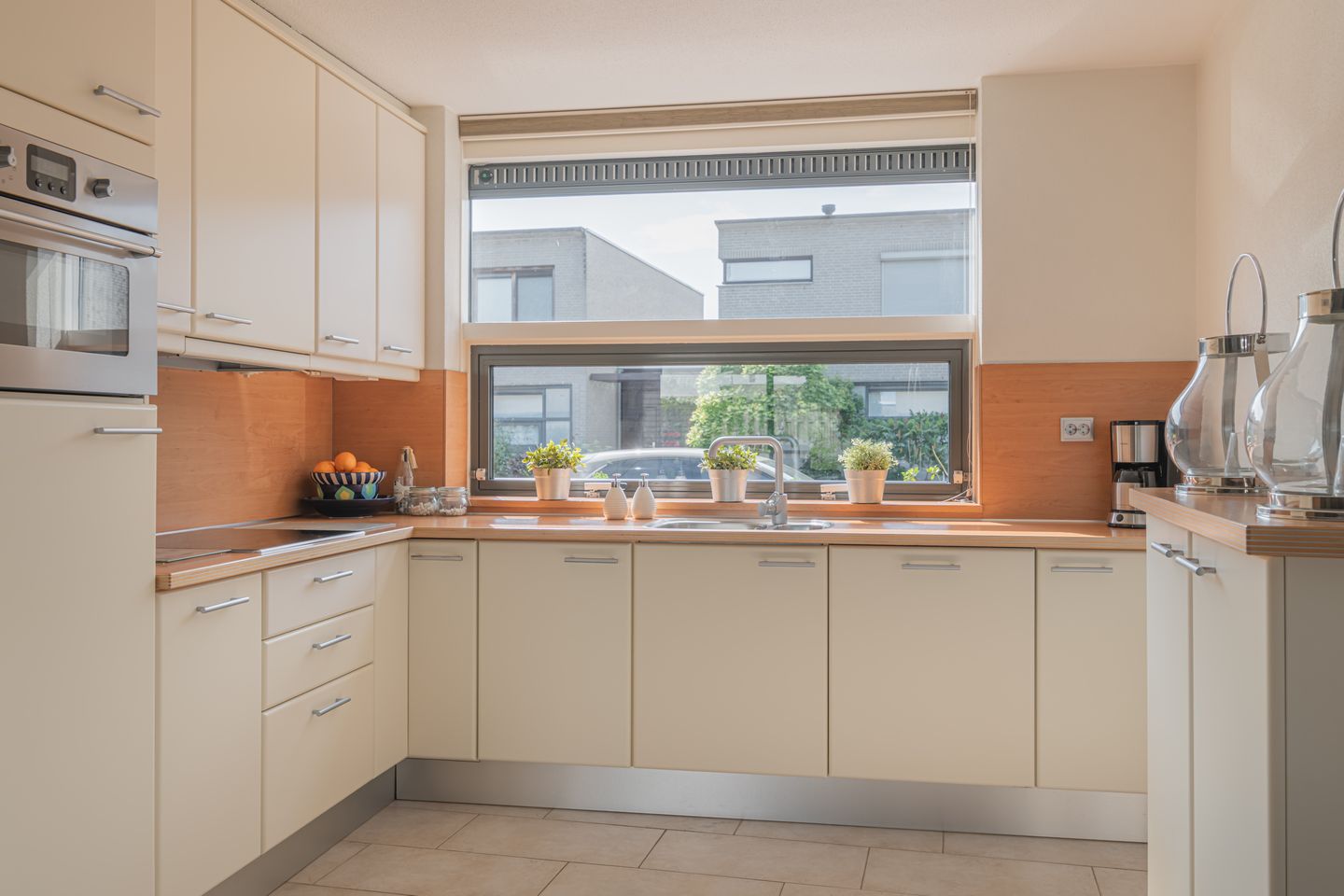 Foto 14 van Louis Couperushove 28