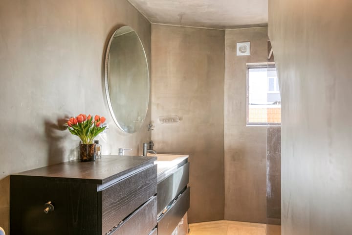 Photo 4 of Hinthamerstraat 67-C