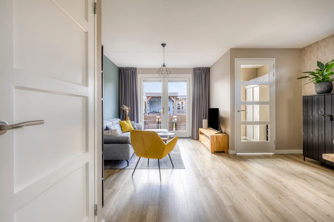 Photo 2 of Kaarsenmaker 34