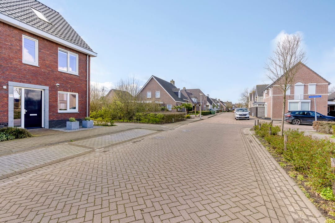 Photo 7 of Kaarsenmaker 34