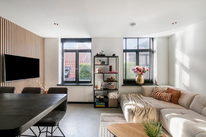 Photo 2 of Hinthamerstraat 67-C