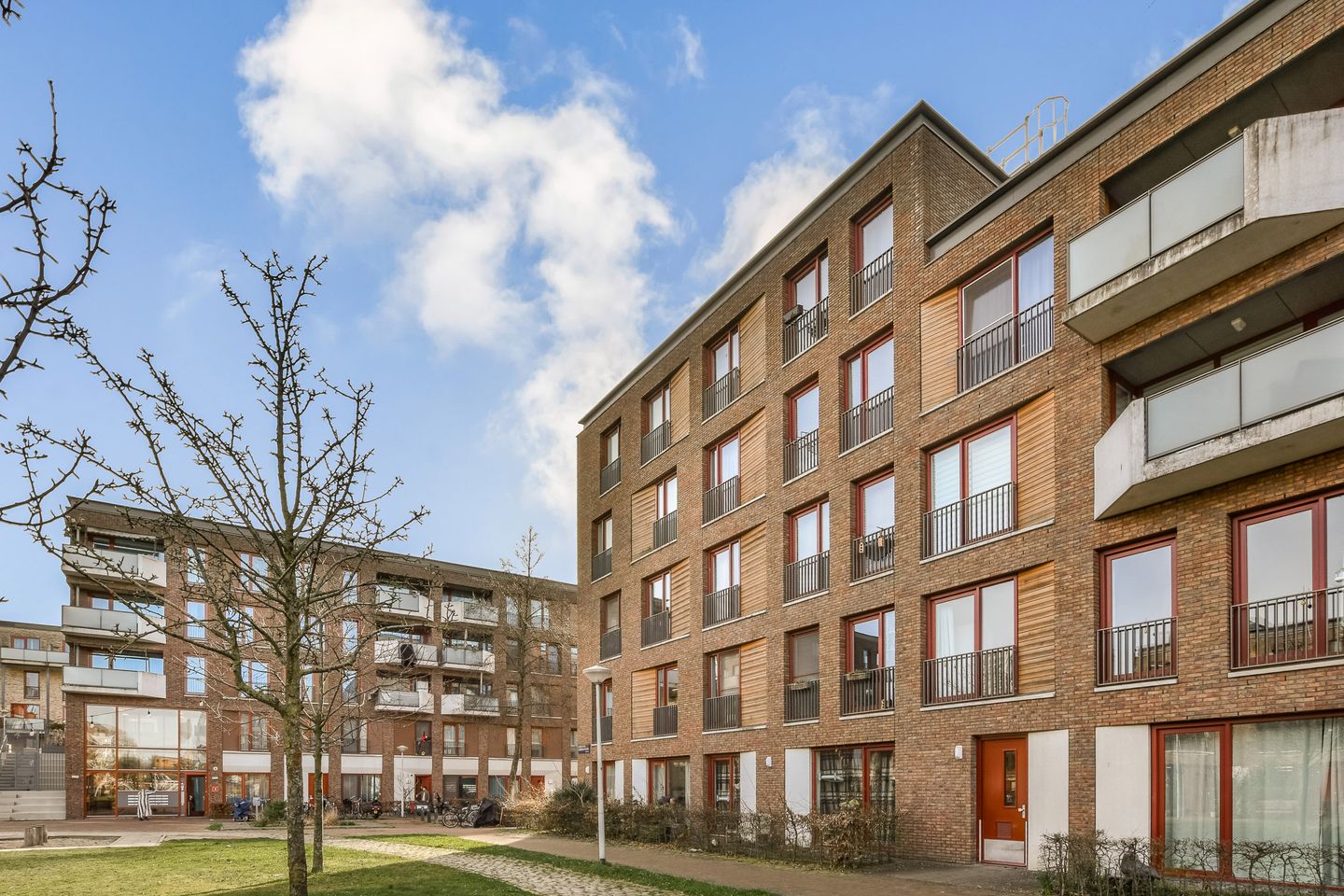 Foto 19 van Suze Robertsonstraat 27