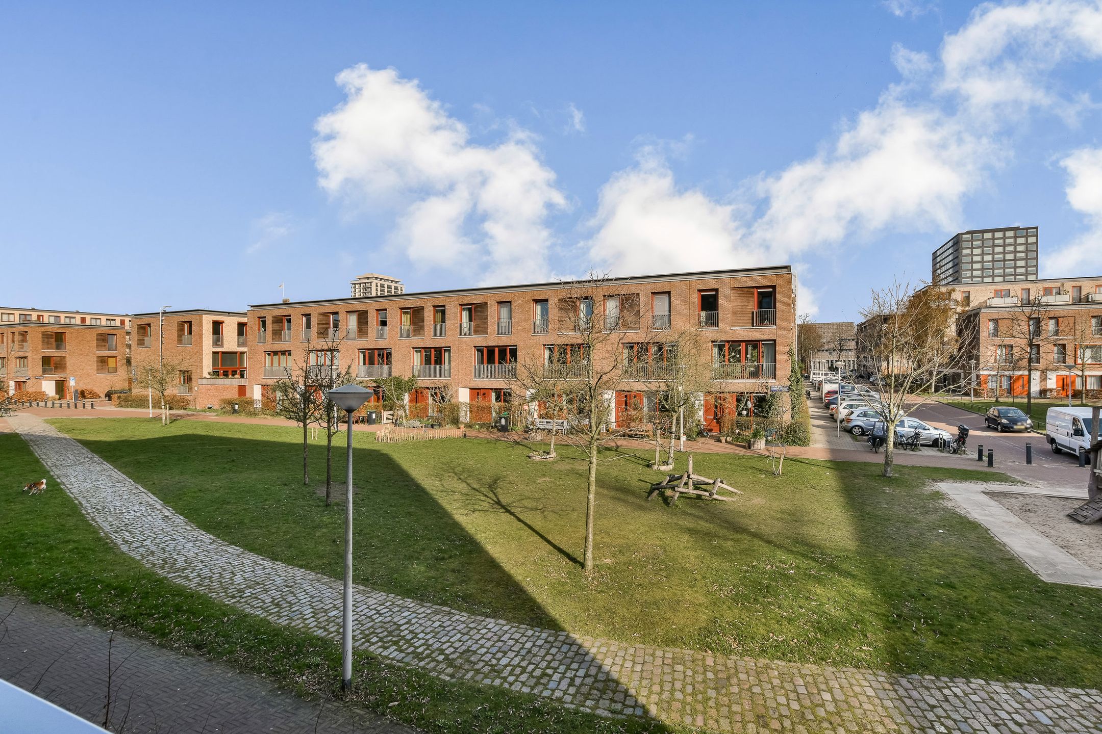 Foto 21 van Suze Robertsonstraat 27