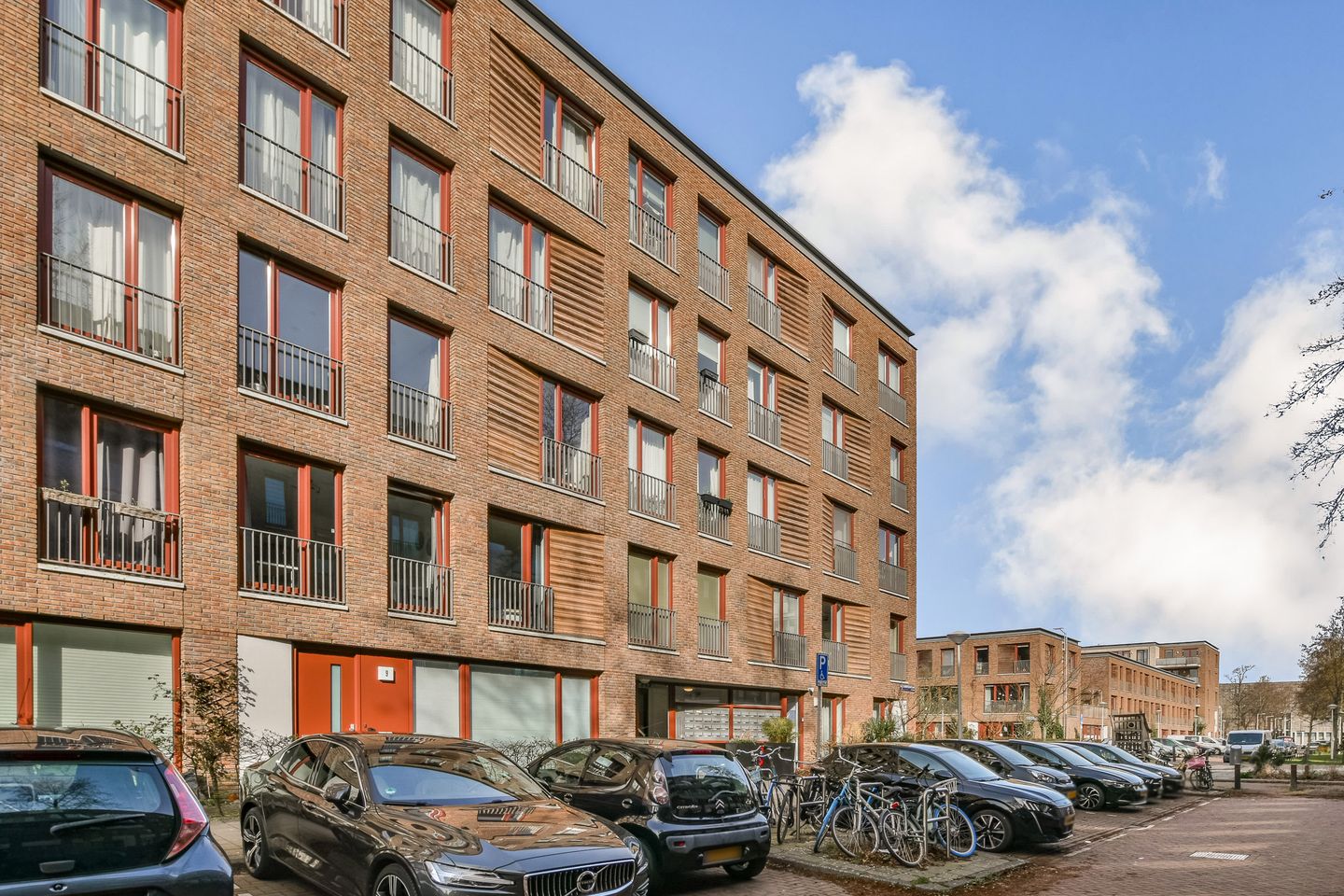 Foto 20 van Suze Robertsonstraat 27