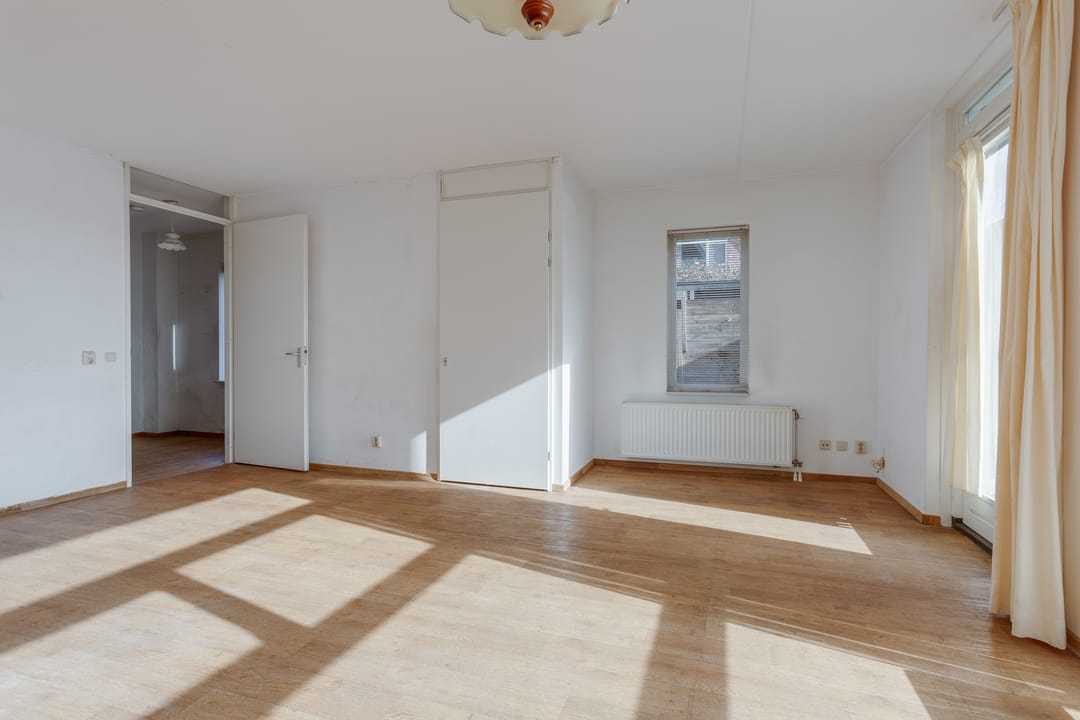 Spacious corner house with sunny garden in Oosseld — 13