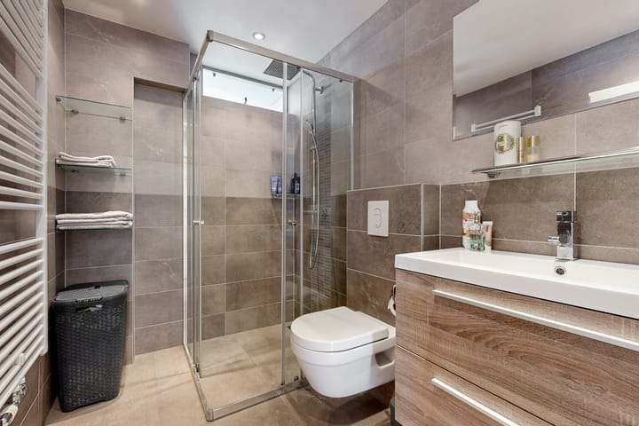 Photo 4 of Taanstraat 45