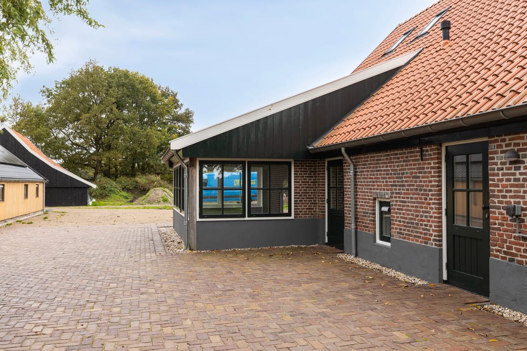 Foto 46 van Achterholderweg 6