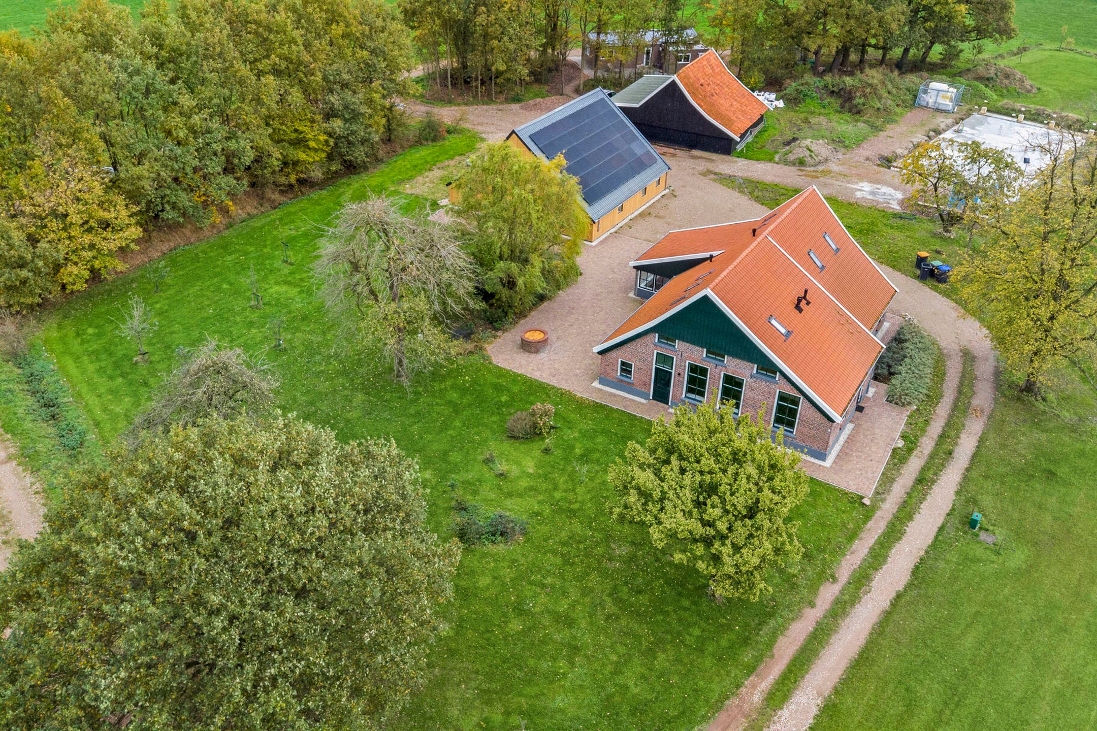 Foto 69 van Achterholderweg 6