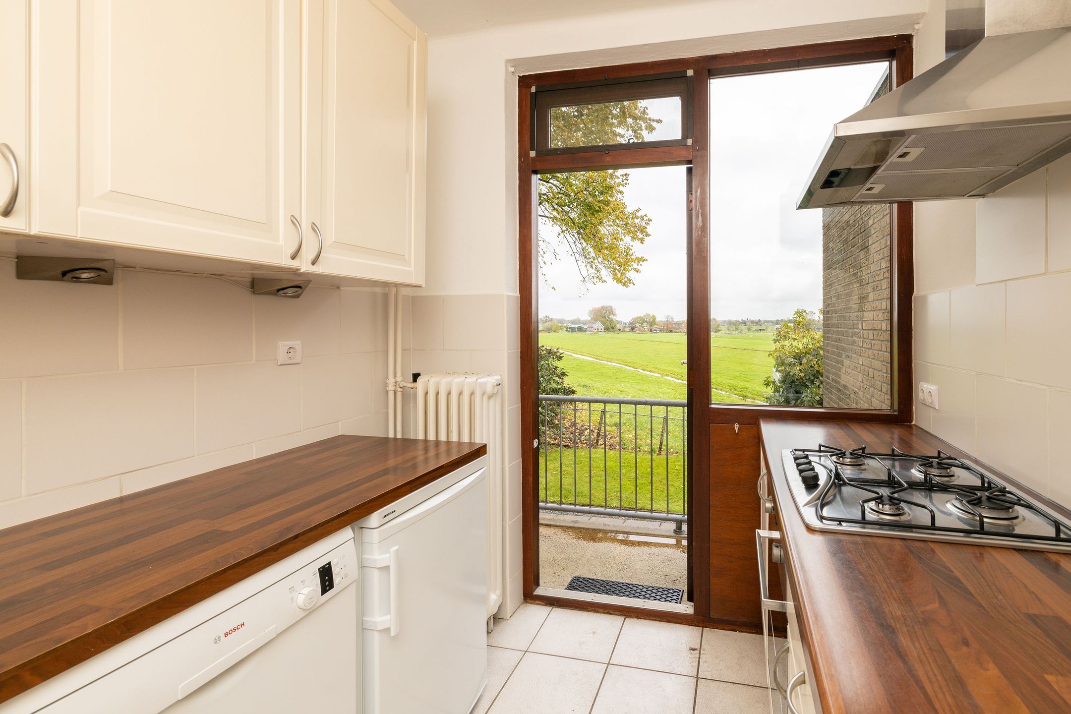 Photo 15 of Doctor van Noortstraat 95-A