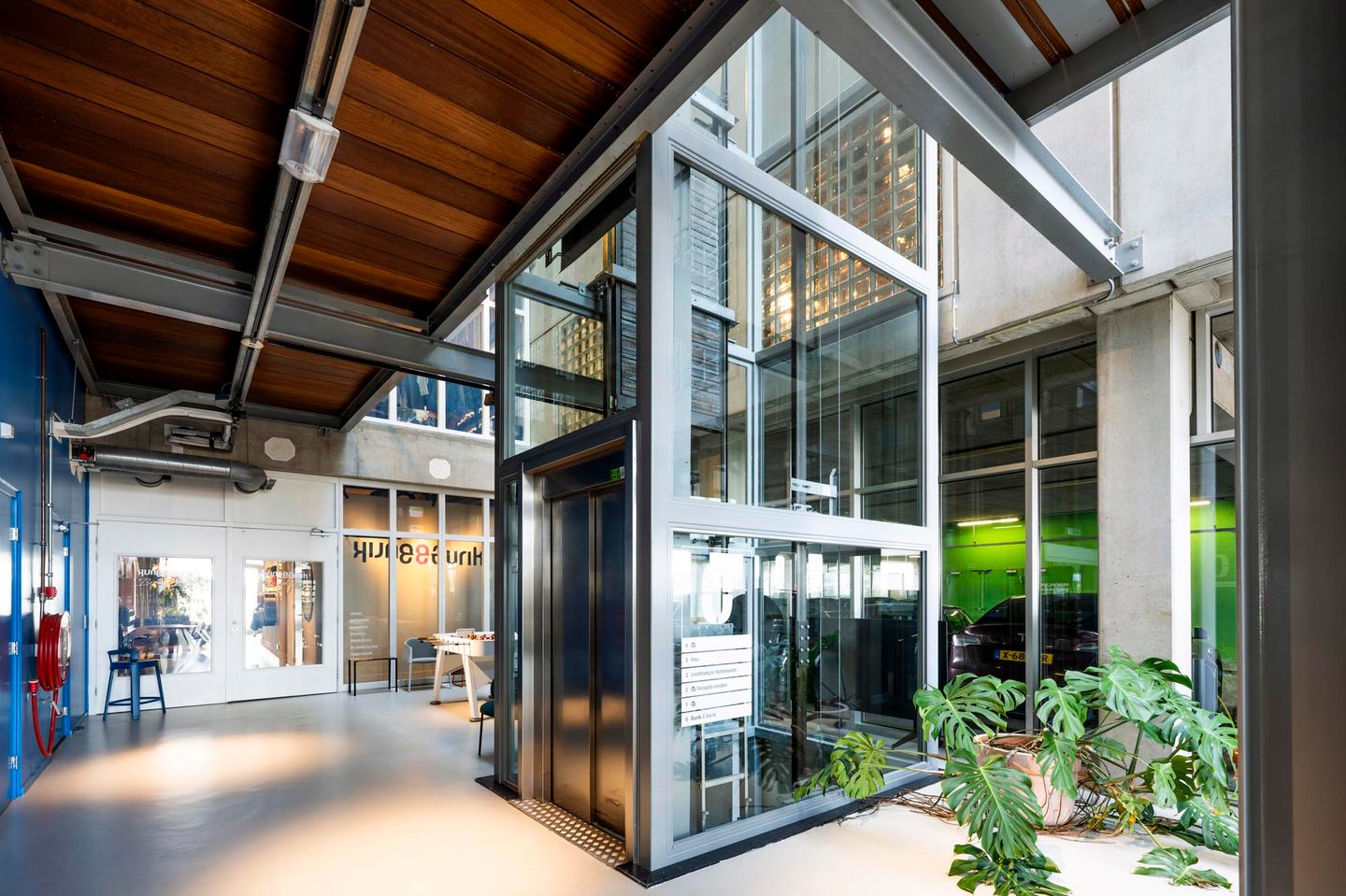 Bekijk foto 4 van Cruquiusweg 109-A