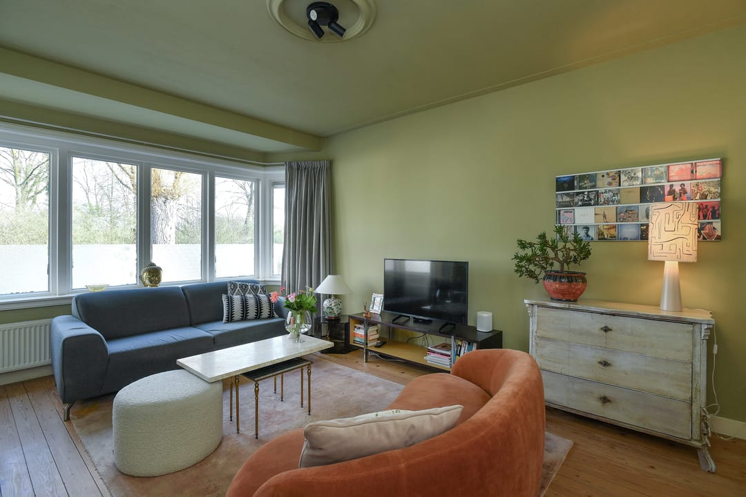 Photo 11 of Veerpolderstraat 52