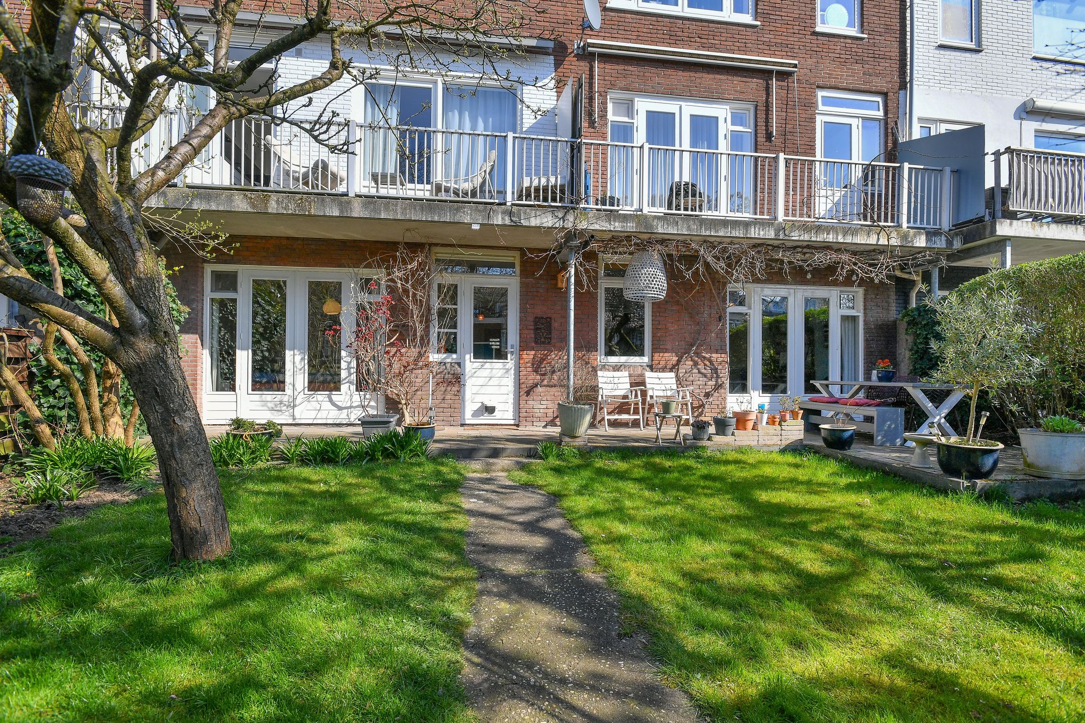 Photo 24 of Veerpolderstraat 52