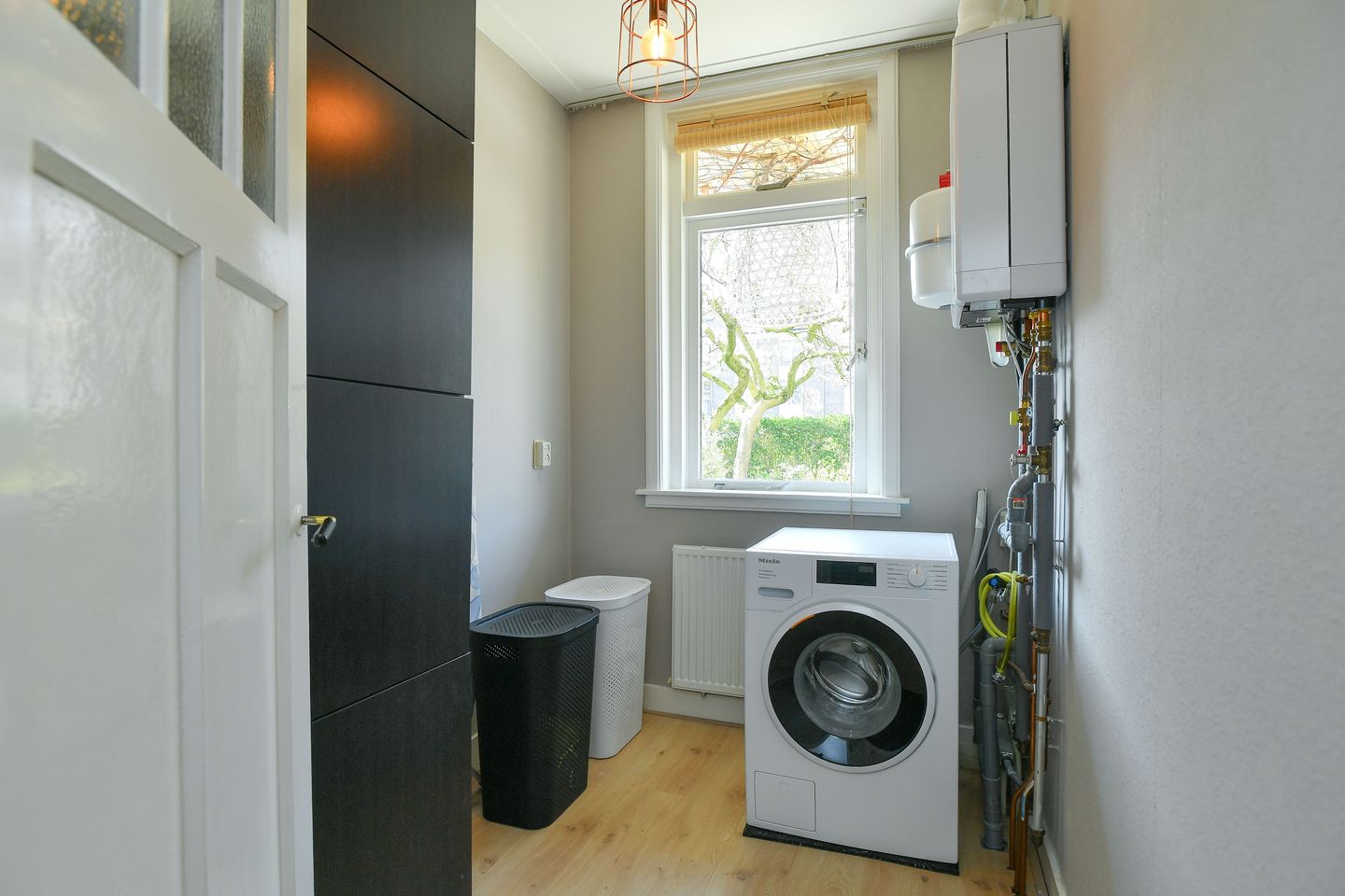 Photo 29 of Veerpolderstraat 52