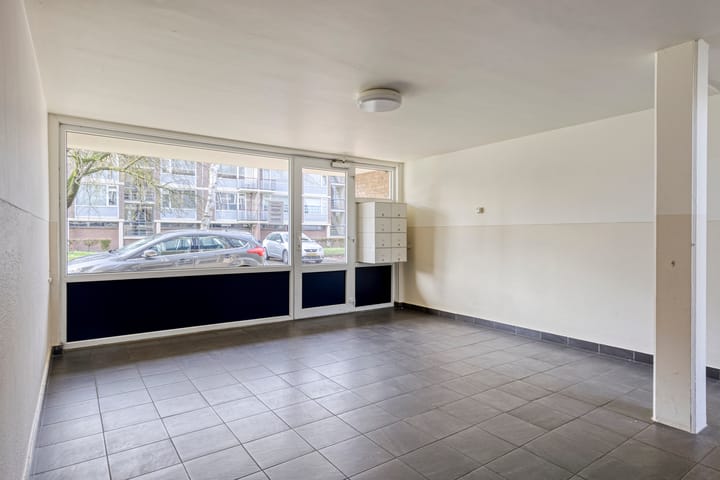 Photo 5 of Colenbranderstraat 21