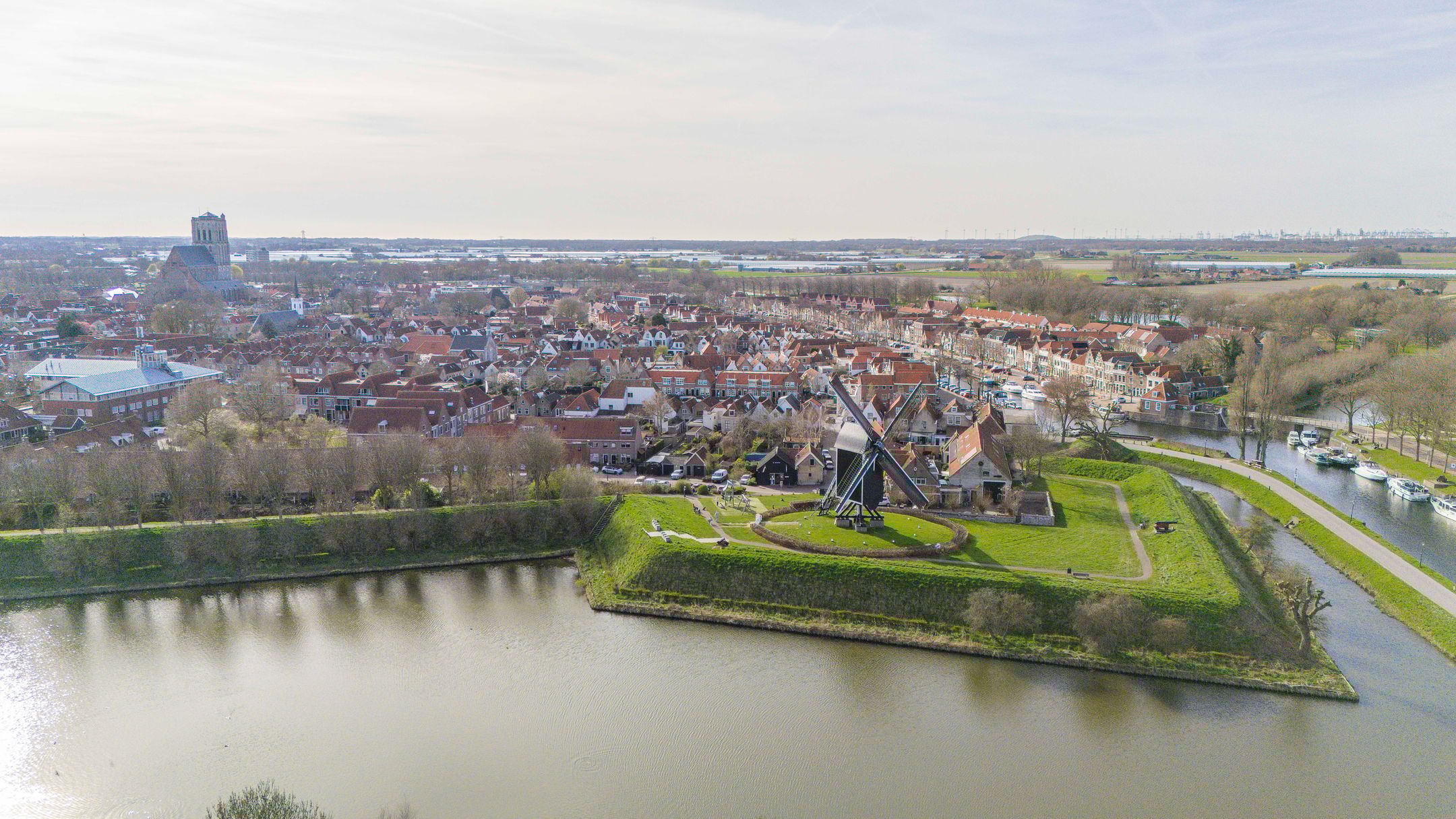 Foto 45 van Molenstraat 7